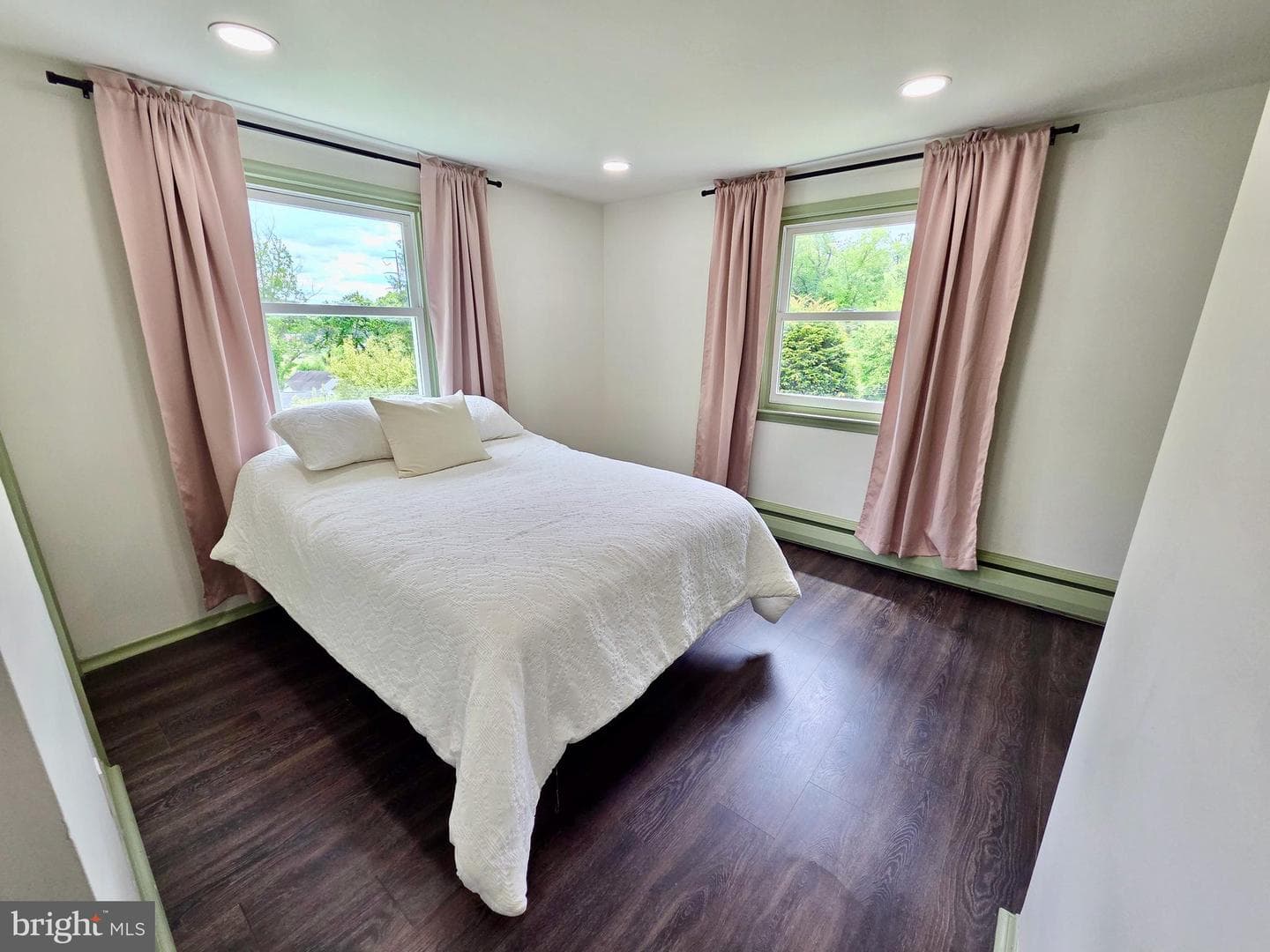 7 Laurel Lane photo 24