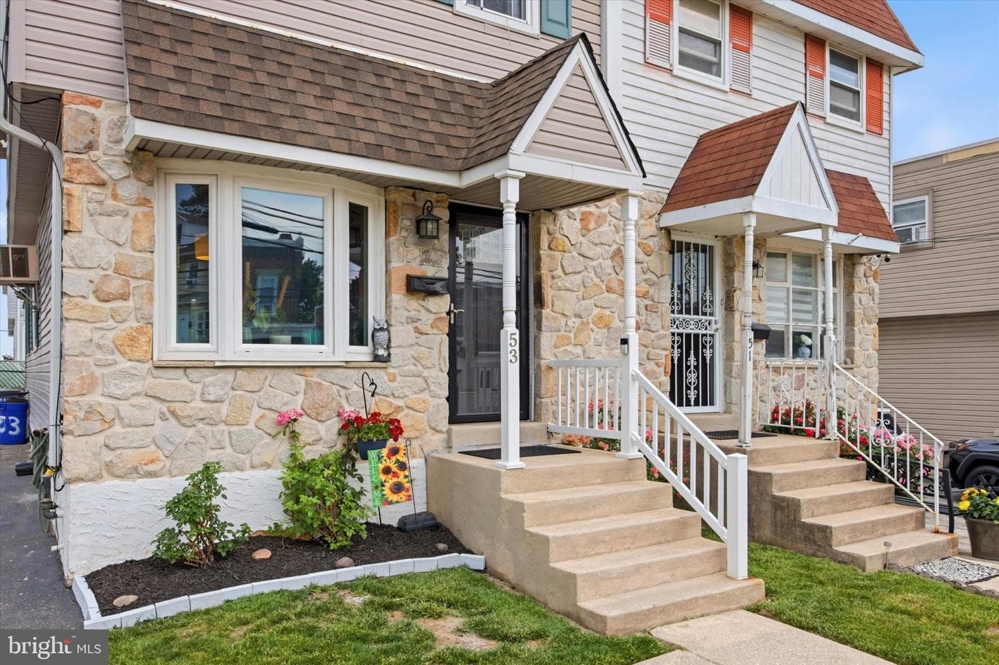 53 Walnut Street photo 2