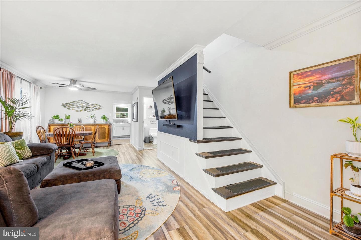 53 Walnut Street photo 3