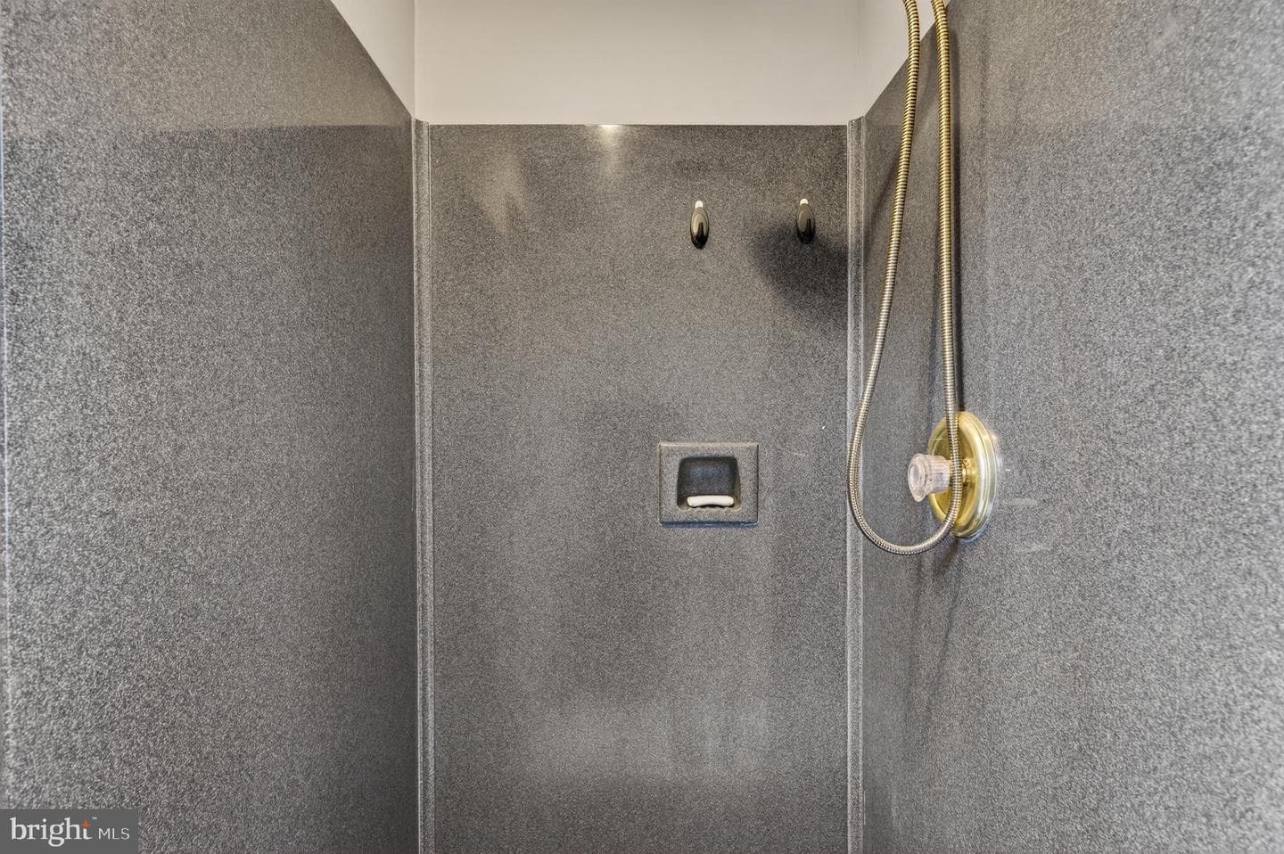 52 Atwater Road photo 37