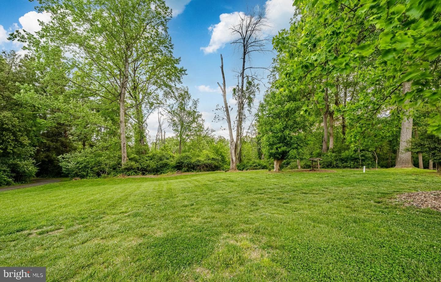 52 Atwater Road photo 63