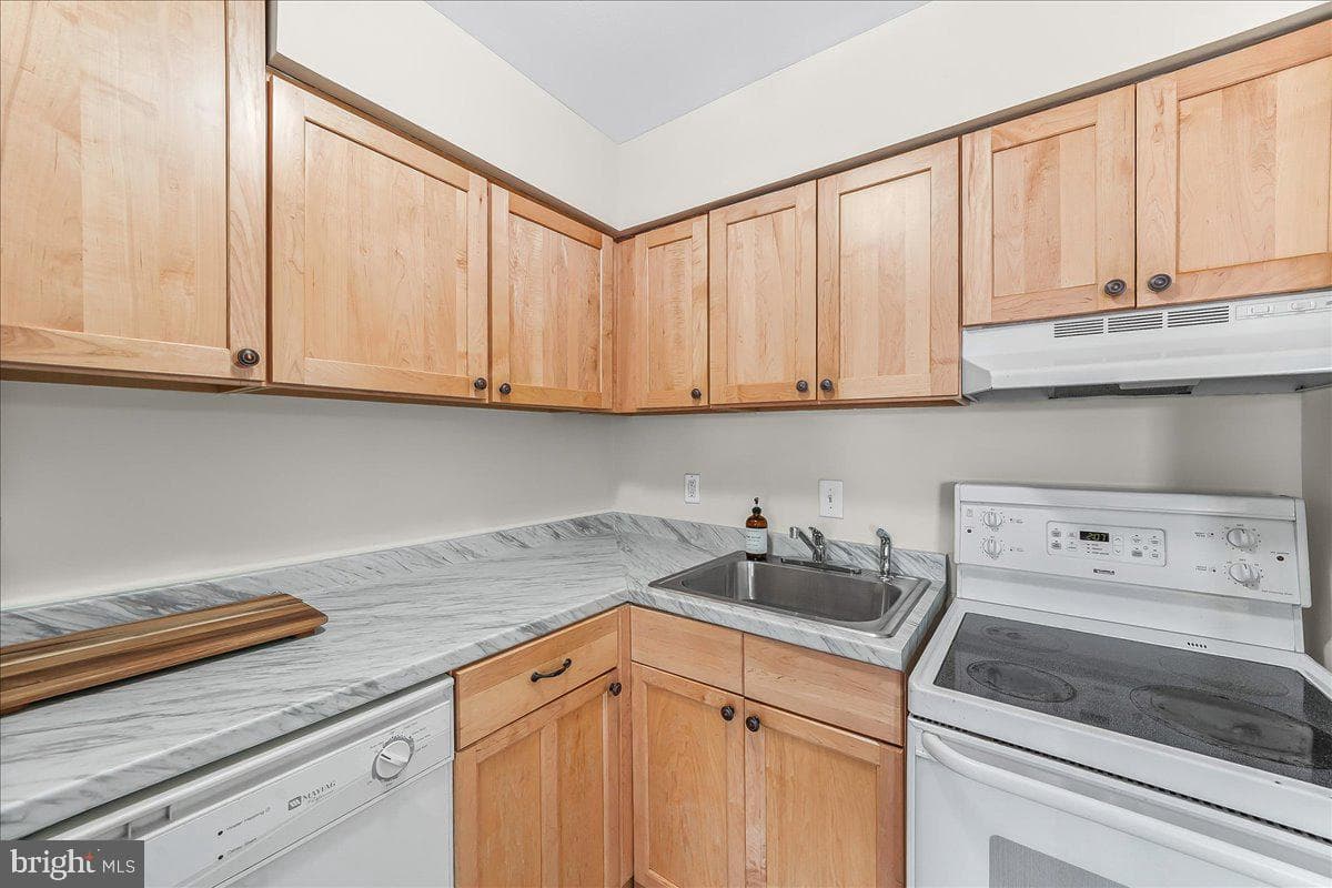 4701 Pennell Road #d-8 photo 13