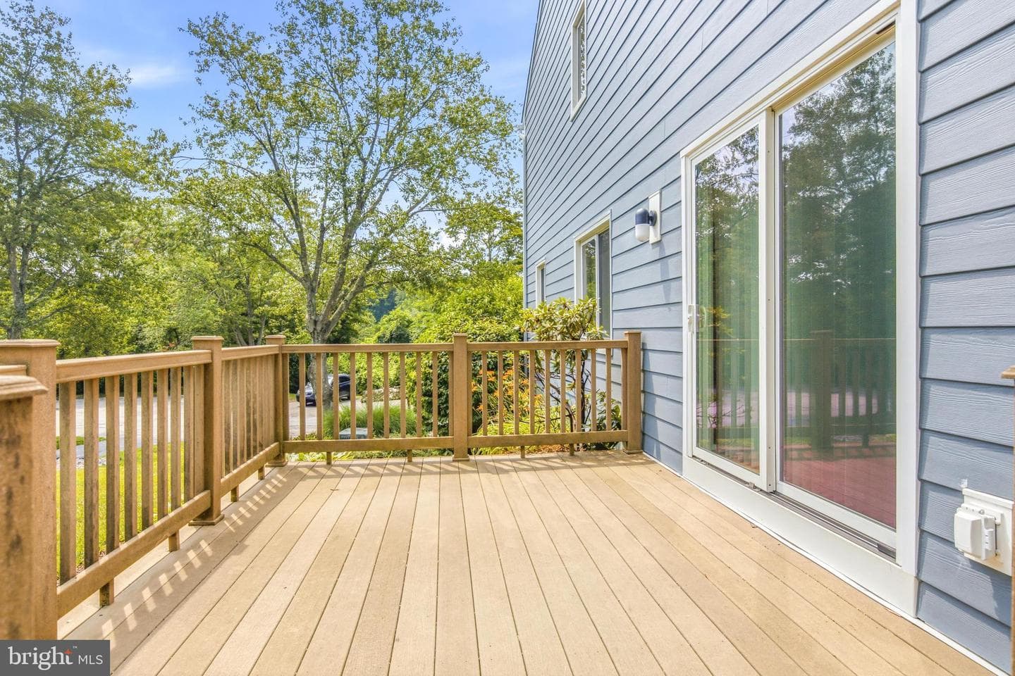 306 S Point Drive #306 photo 28
