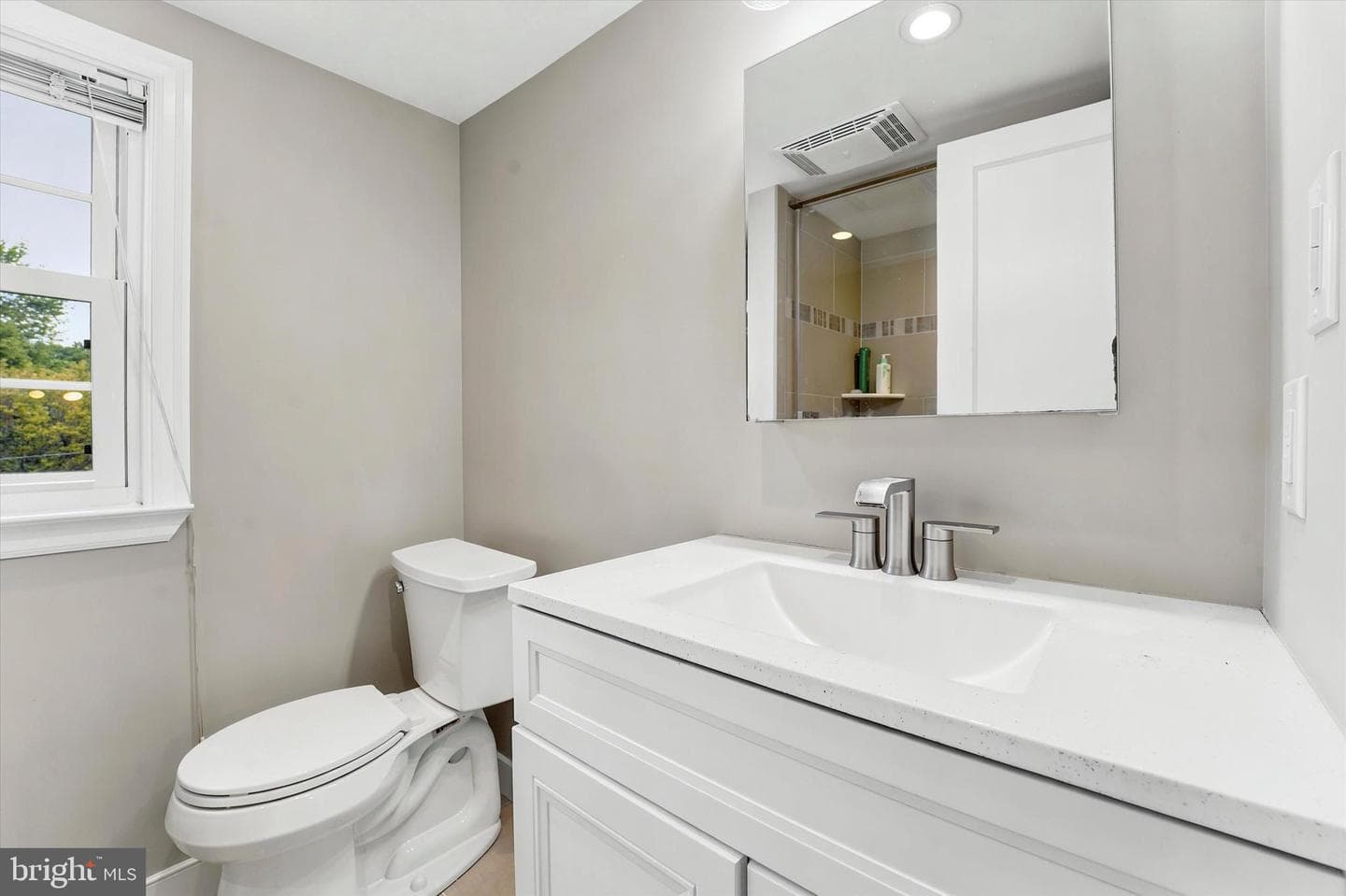 103 W 8th Street photo 20
