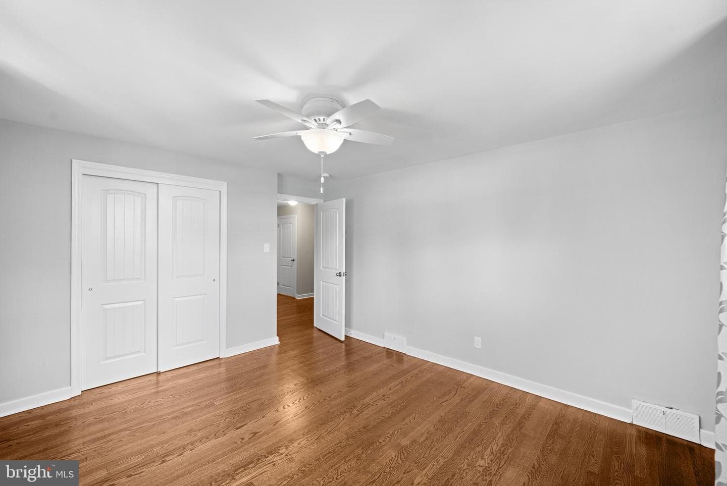 272 Overbrook Drive photo 23