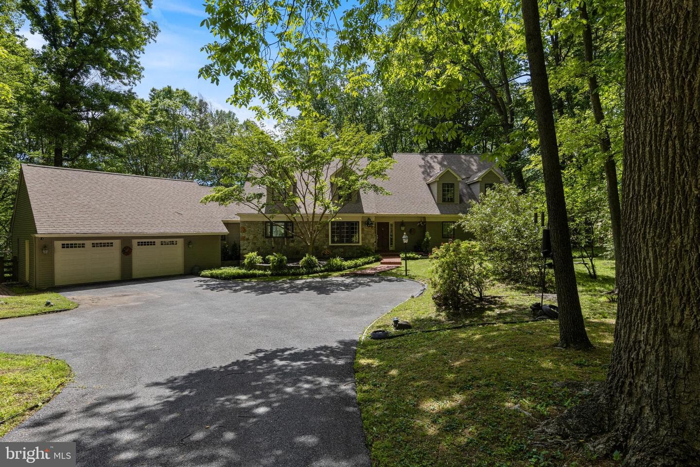 3 Hickory Lane photo 73