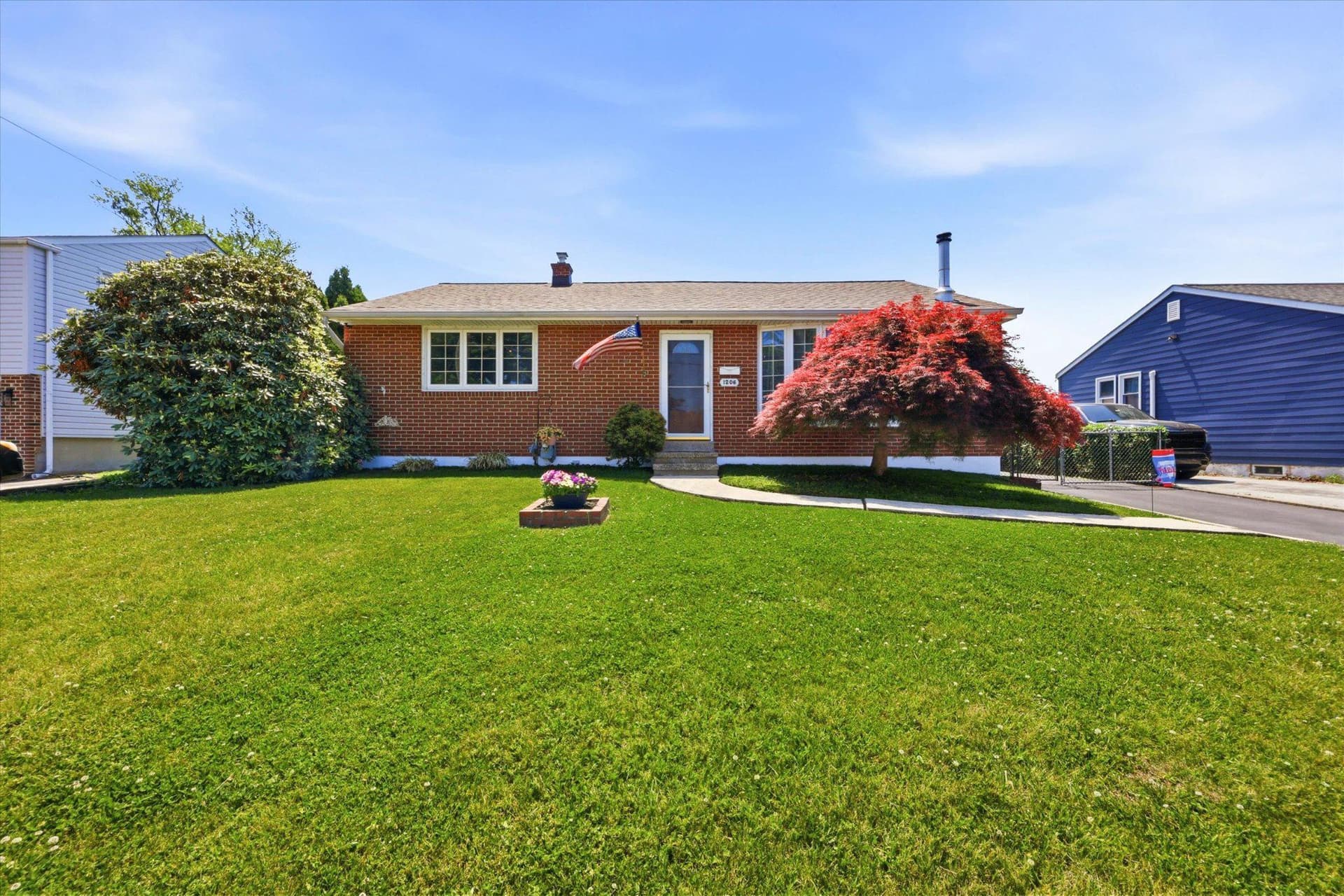 1206 Vauclain Avenue