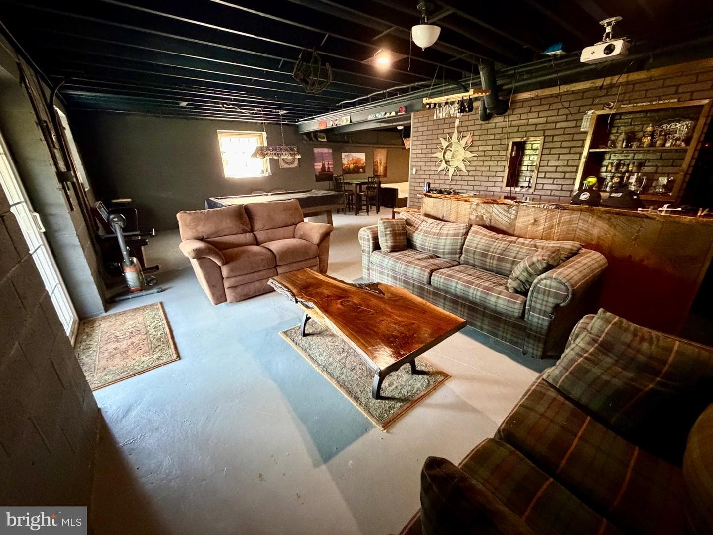 754 Lawson Avenue photo 39