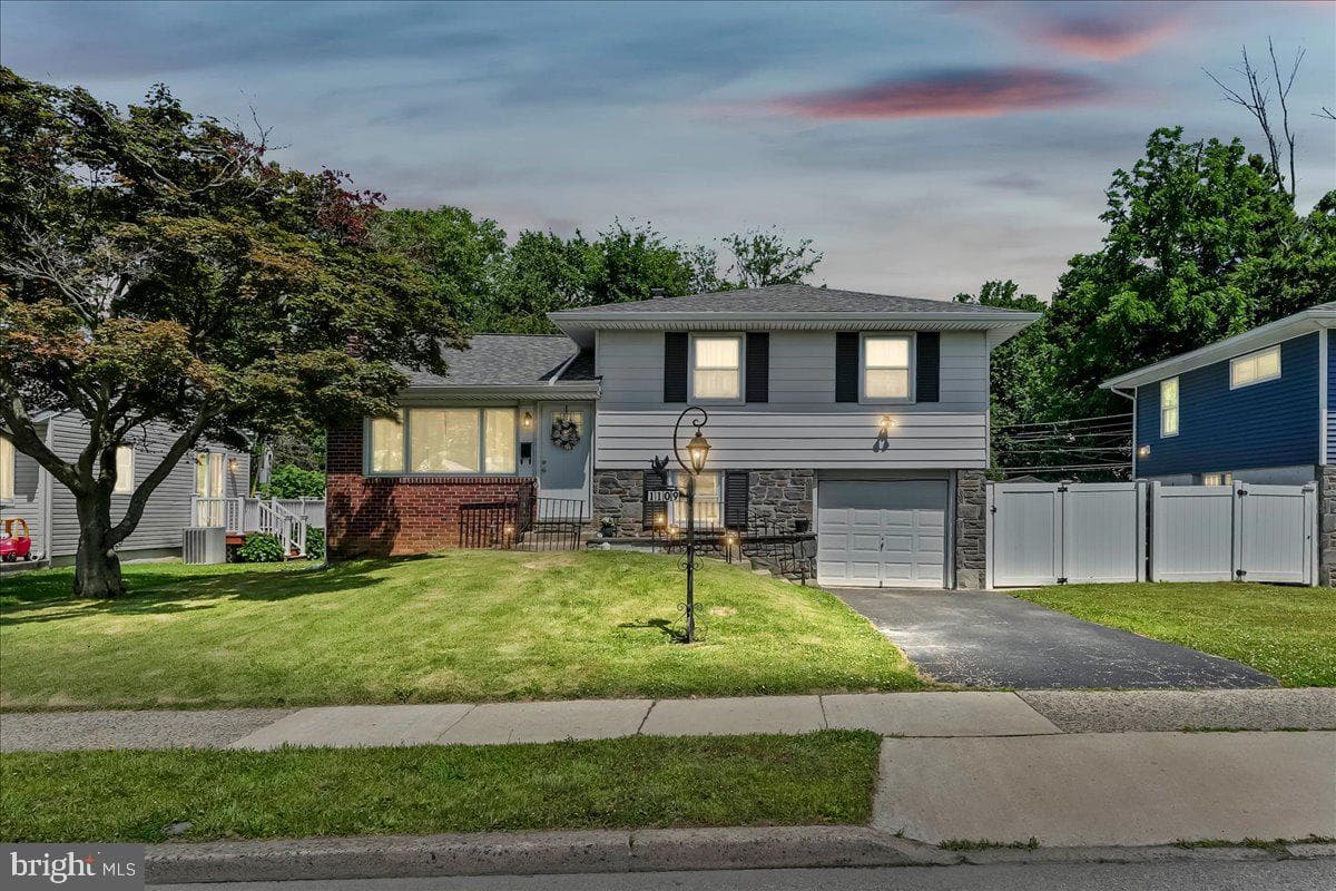1109 Brookwood Lane, Secane