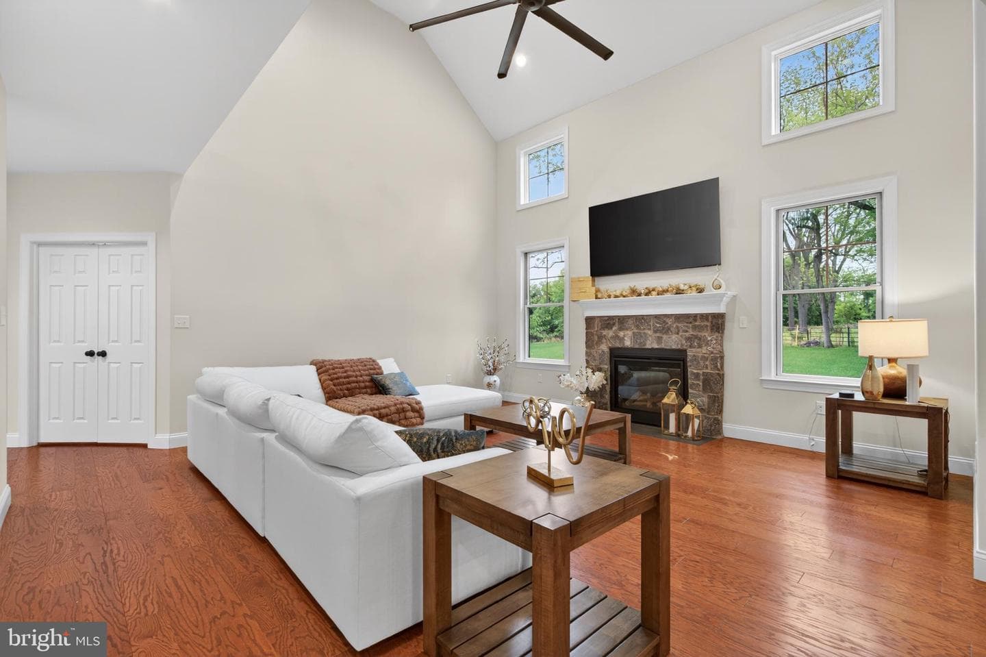7 Overfield Lane photo 10