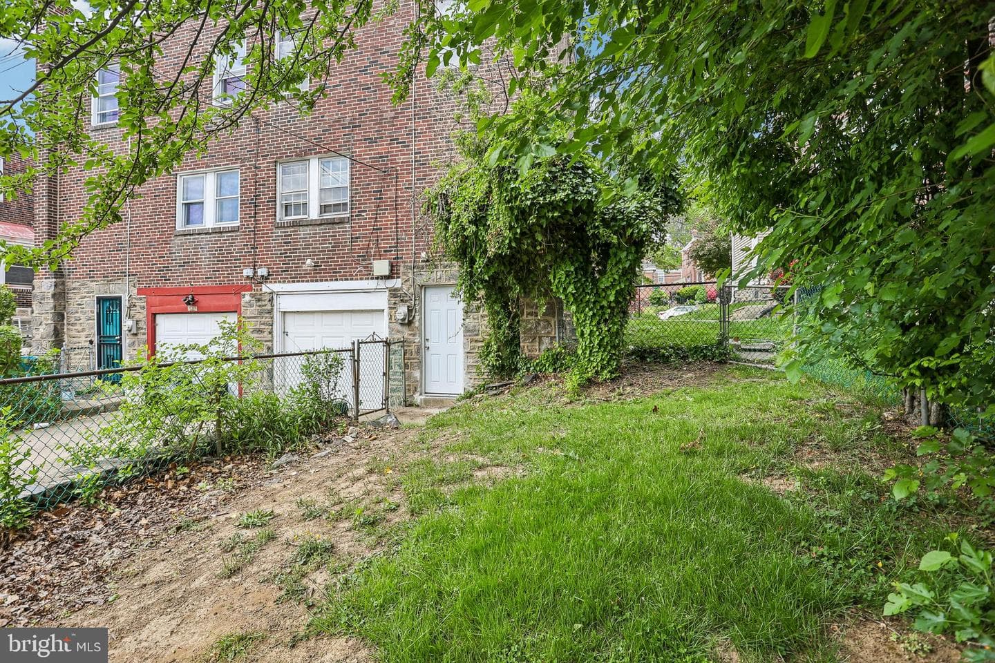 727 Cypress Street photo 32