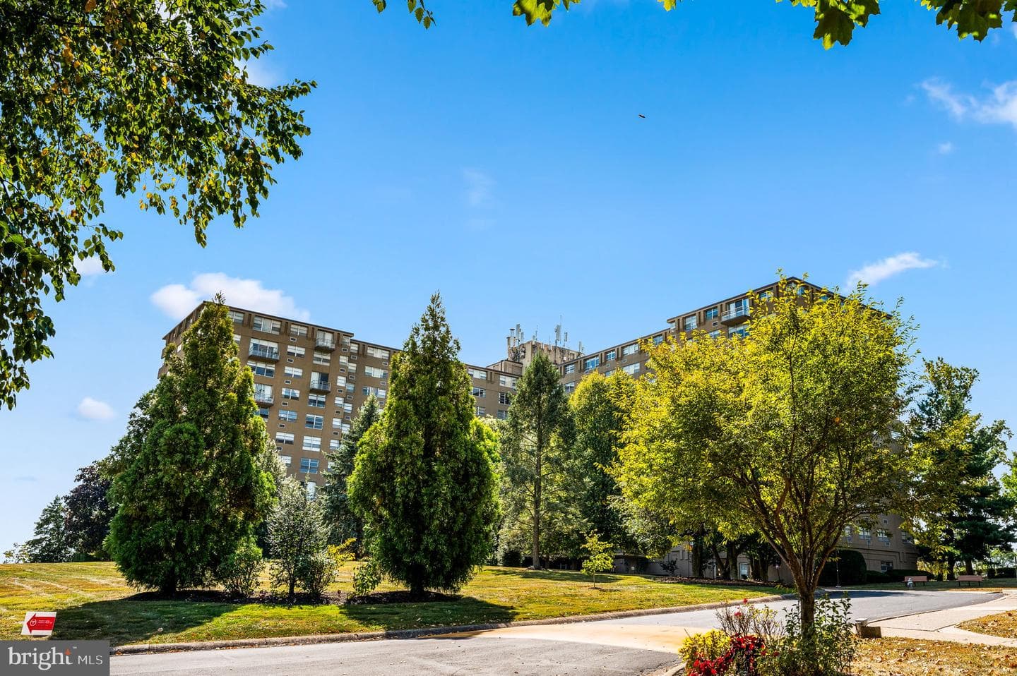 1030 E Lancaster Avenue #622