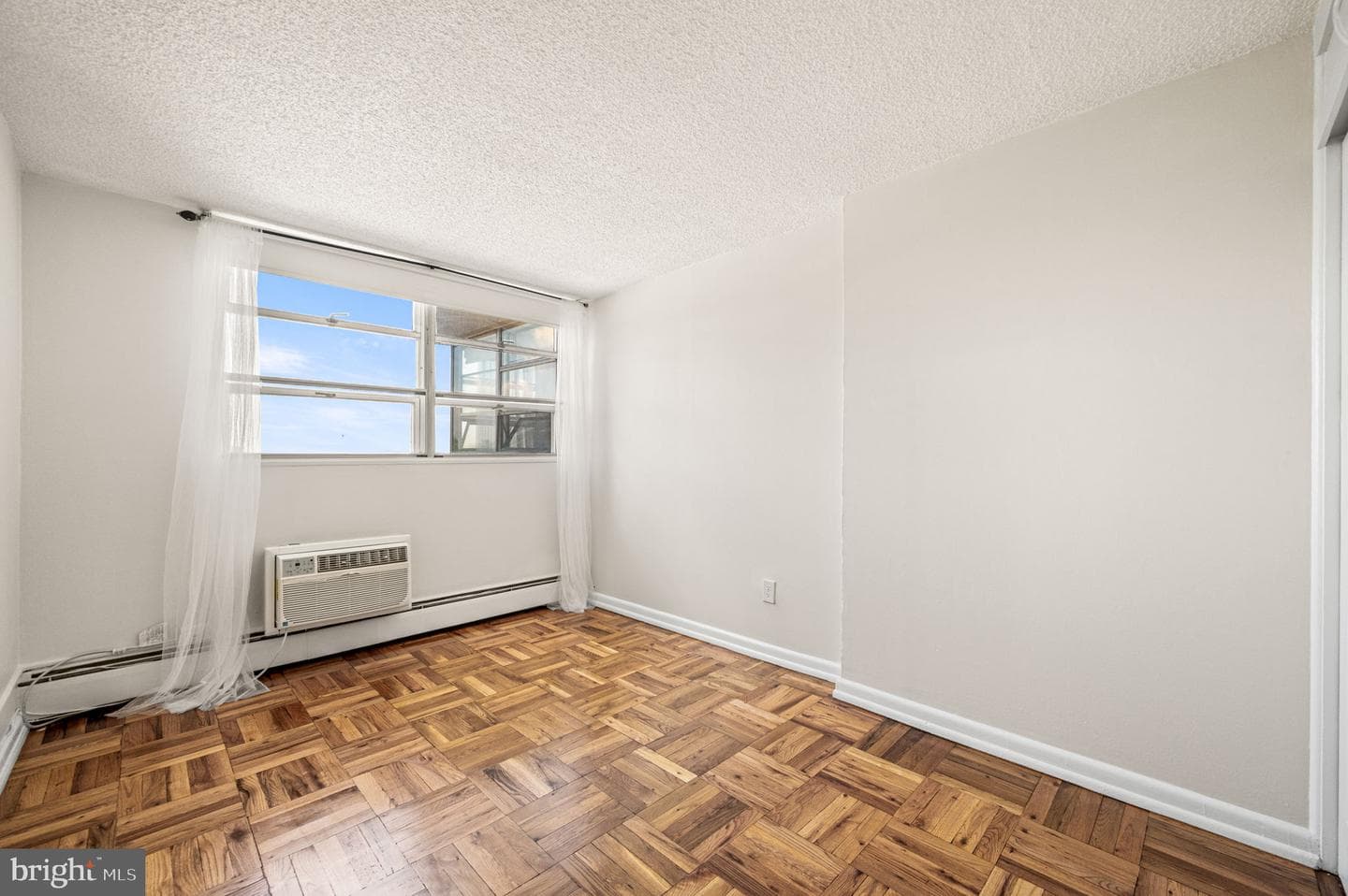 1030 E Lancaster Avenue #622 photo 16