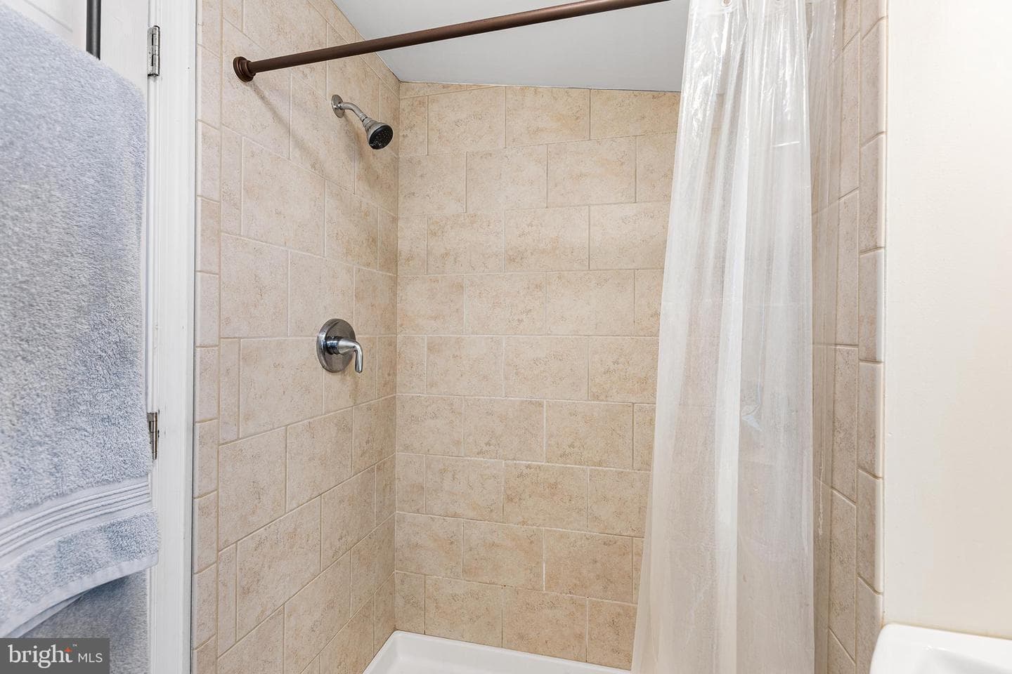 5227 Reservation Road photo 16