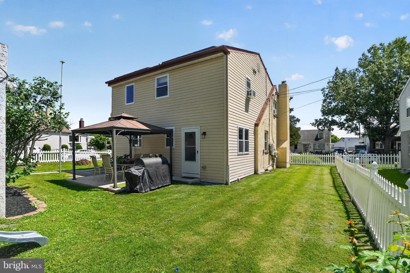 718 Pearl Avenue photo 35