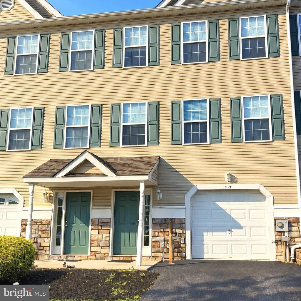117 Julianna Way photo 1