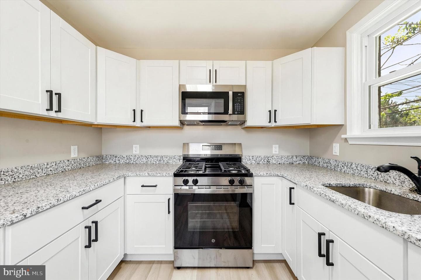 1022 Lawnton Ter photo 10
