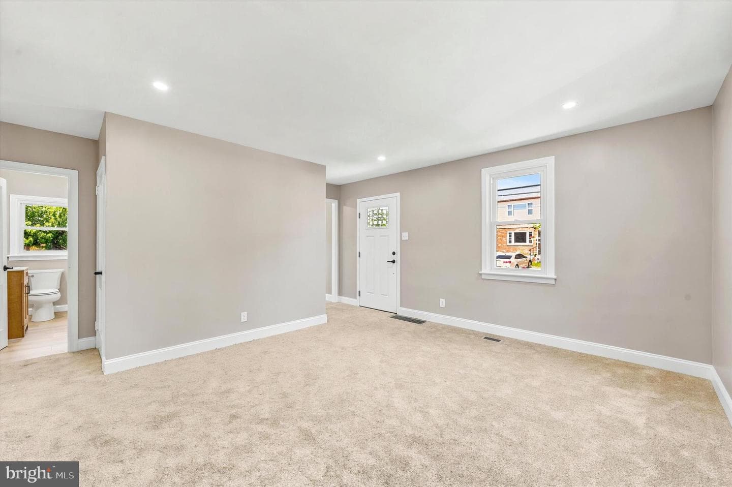 1022 Lawnton Ter photo 5