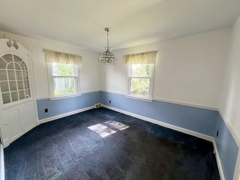 310 Edgemore Road photo 8