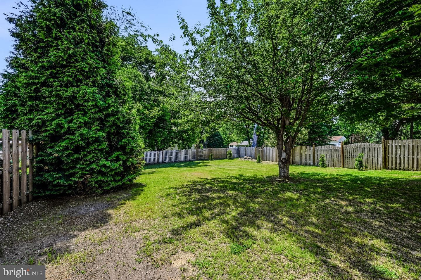 2032 Naamans Creek Road photo 28