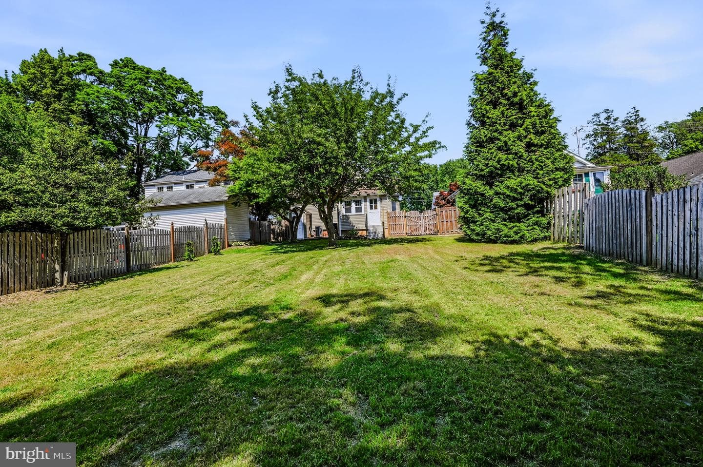 2032 Naamans Creek Road photo 31