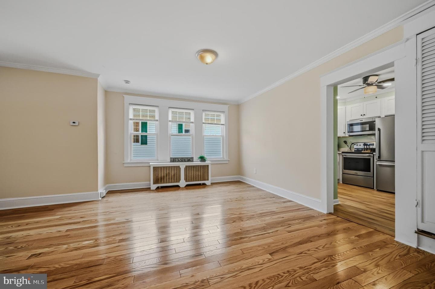 2032 Naamans Creek Road photo 8
