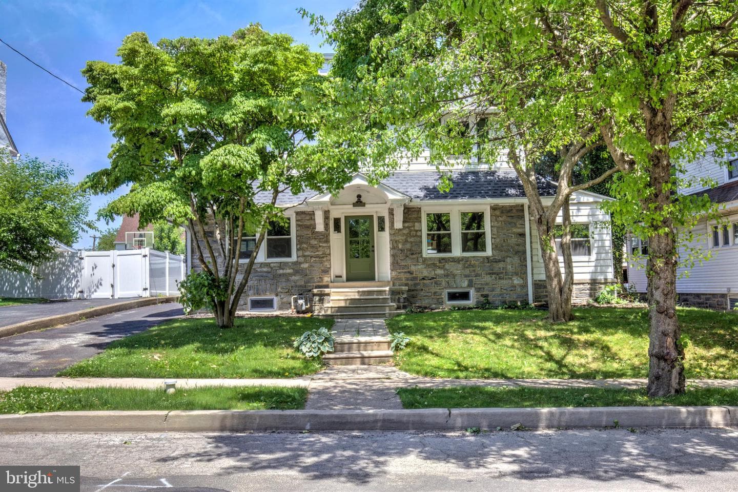725 Turner Avenue photo 53