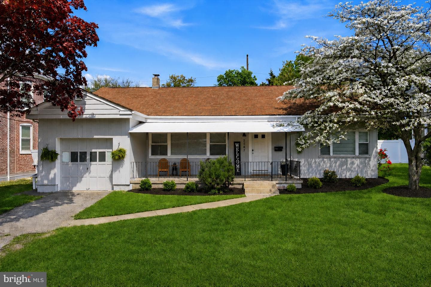 2147 Franklin Ave
