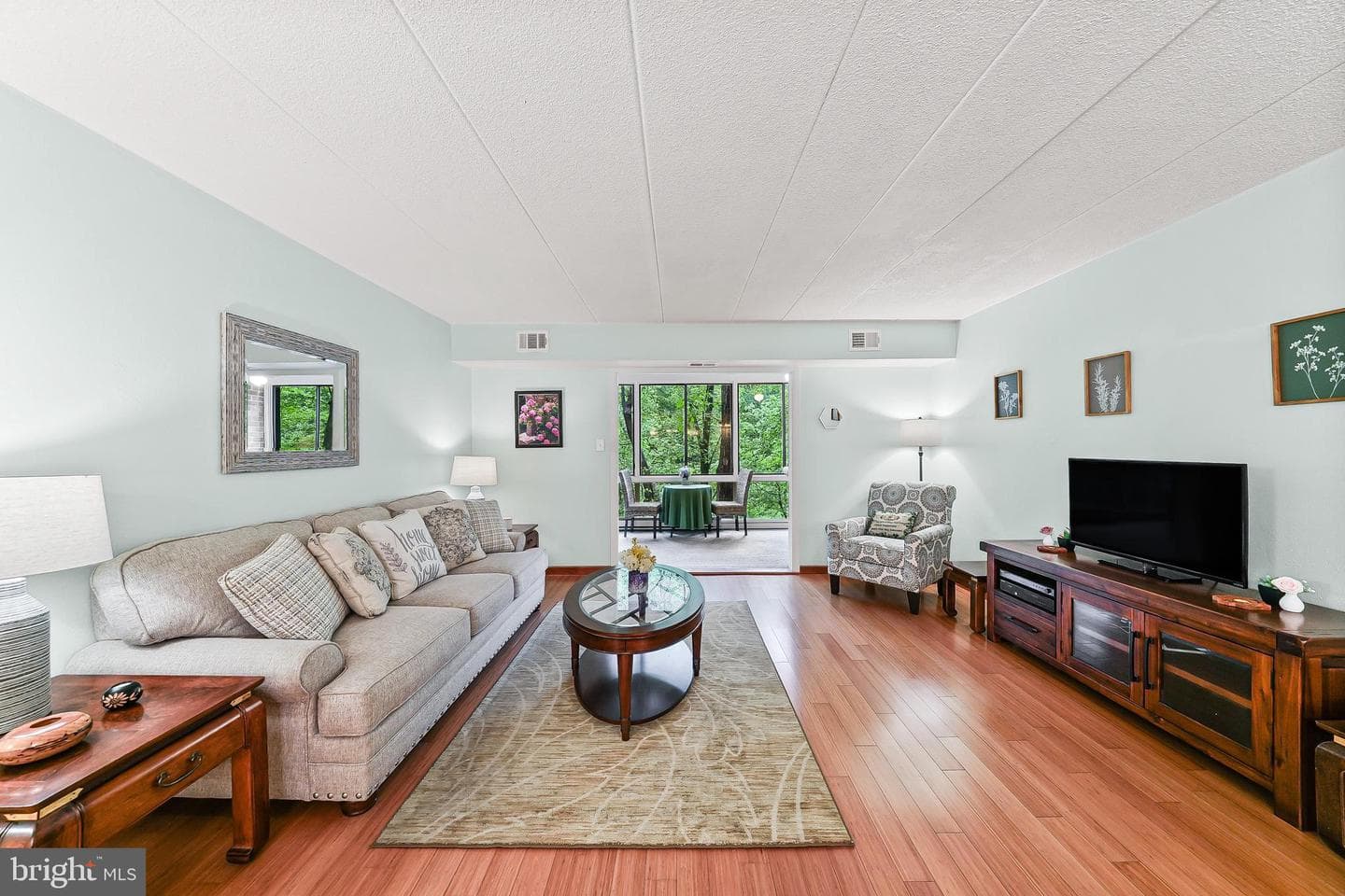 520 N Lemon Street #f6 photo 2