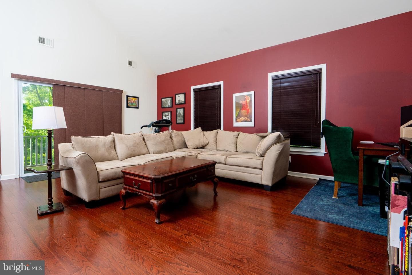 14 - B Hillview Circle photo 8