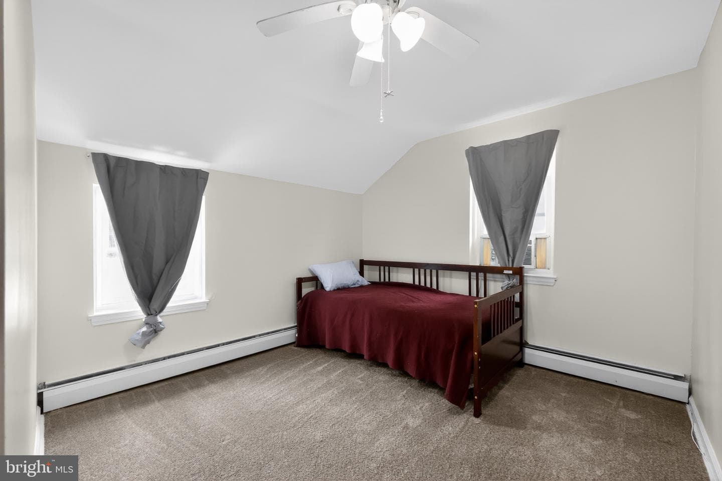 599 N Bishop Avenue photo 15