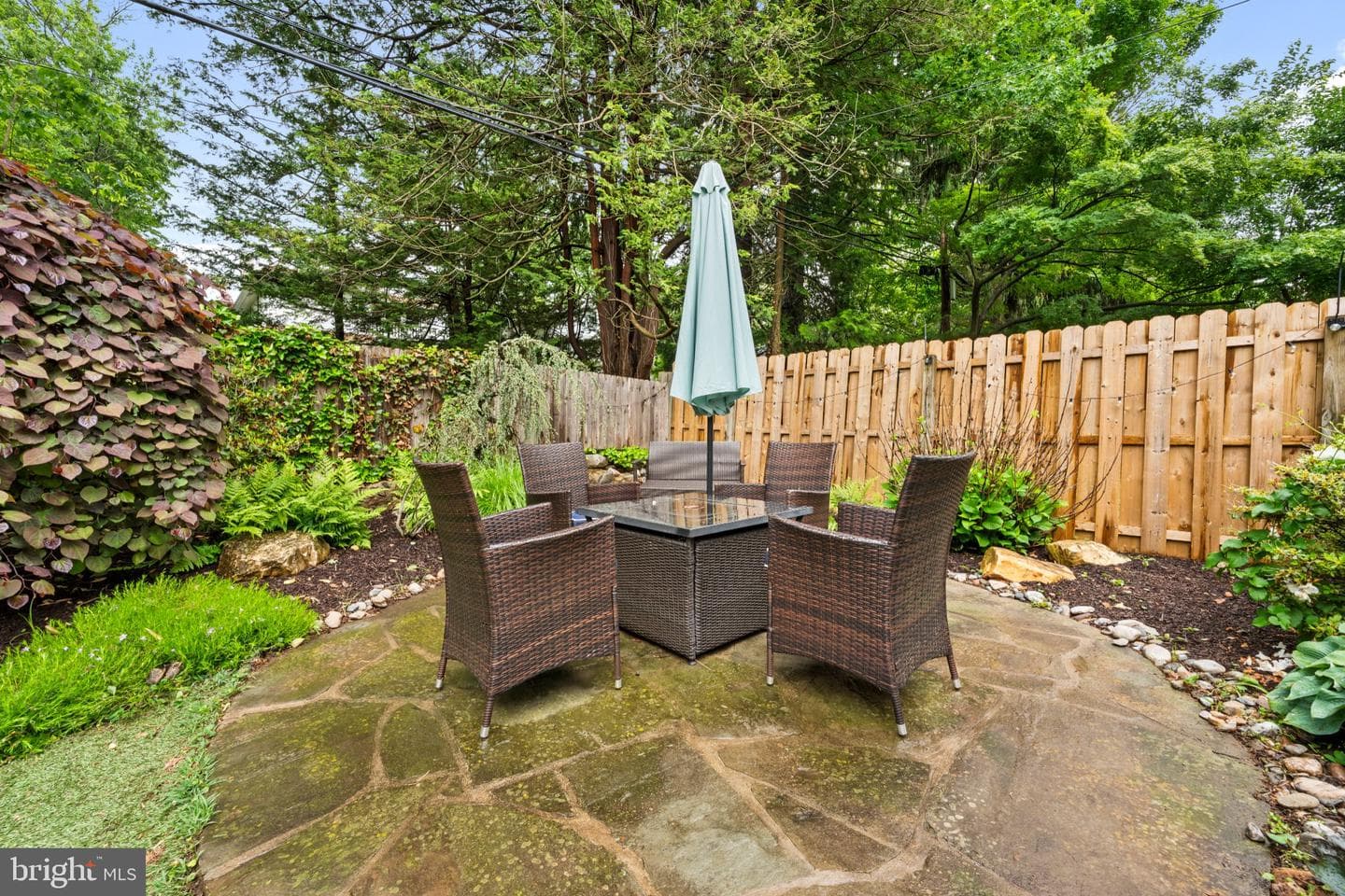 235 Willow Avenue photo 34