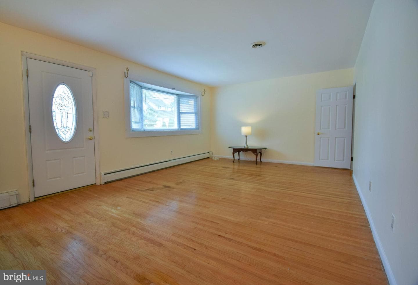 411 Sharp Avenue photo 2