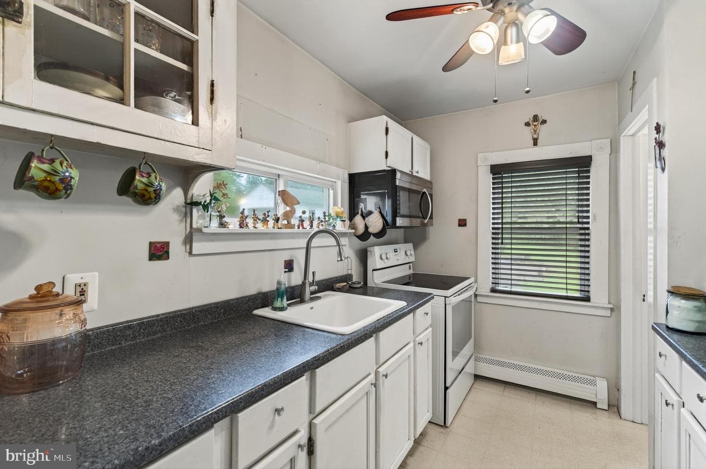 4941 Greenwood Street photo 12
