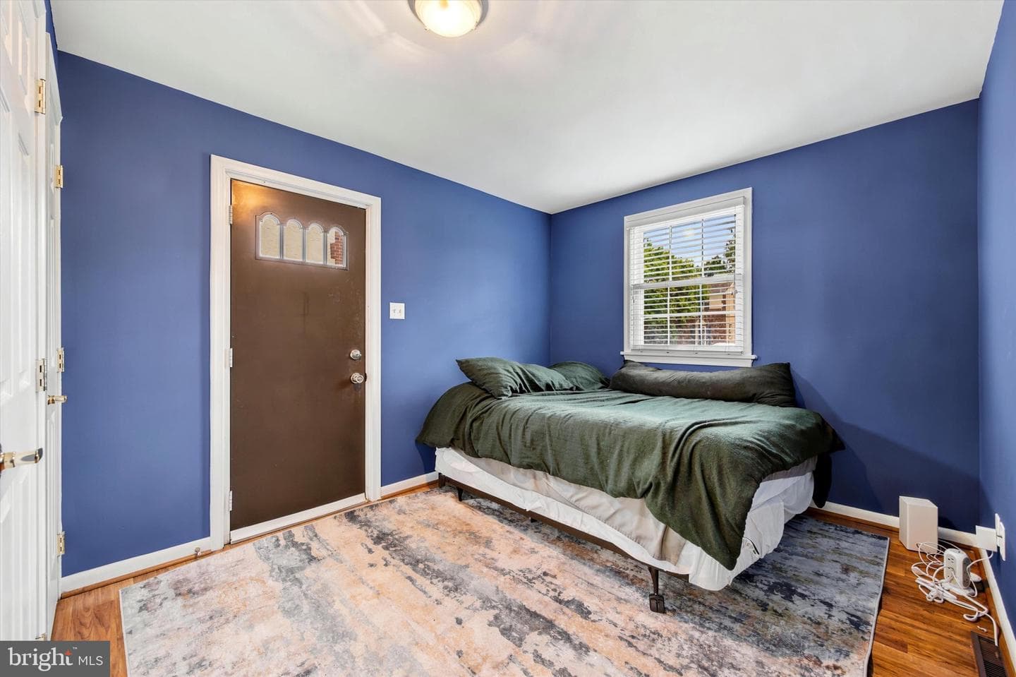 2135 Armstrong Avenue photo 16