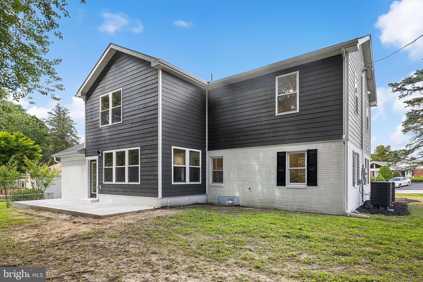 2016 Woodside Lane photo 37
