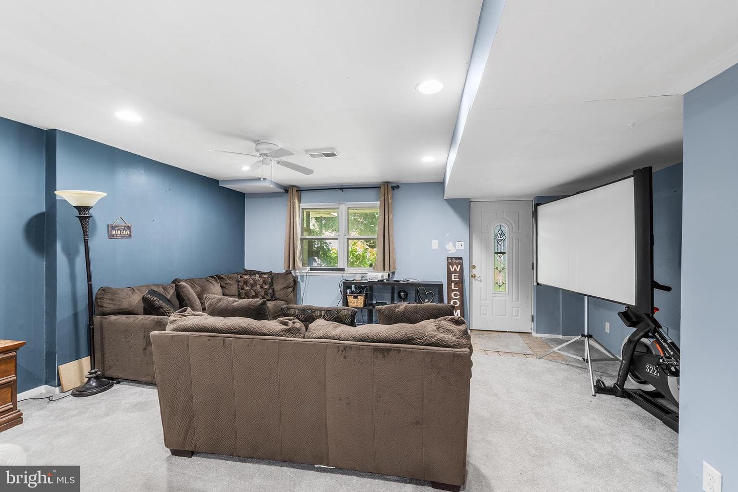 607 Saint Anthony Lane photo 27