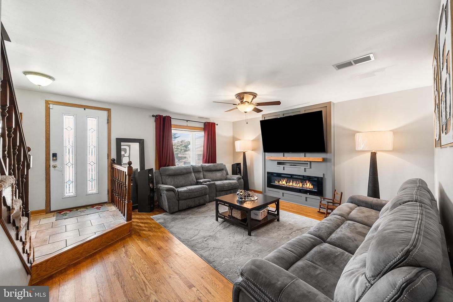 607 Saint Anthony Lane photo 8