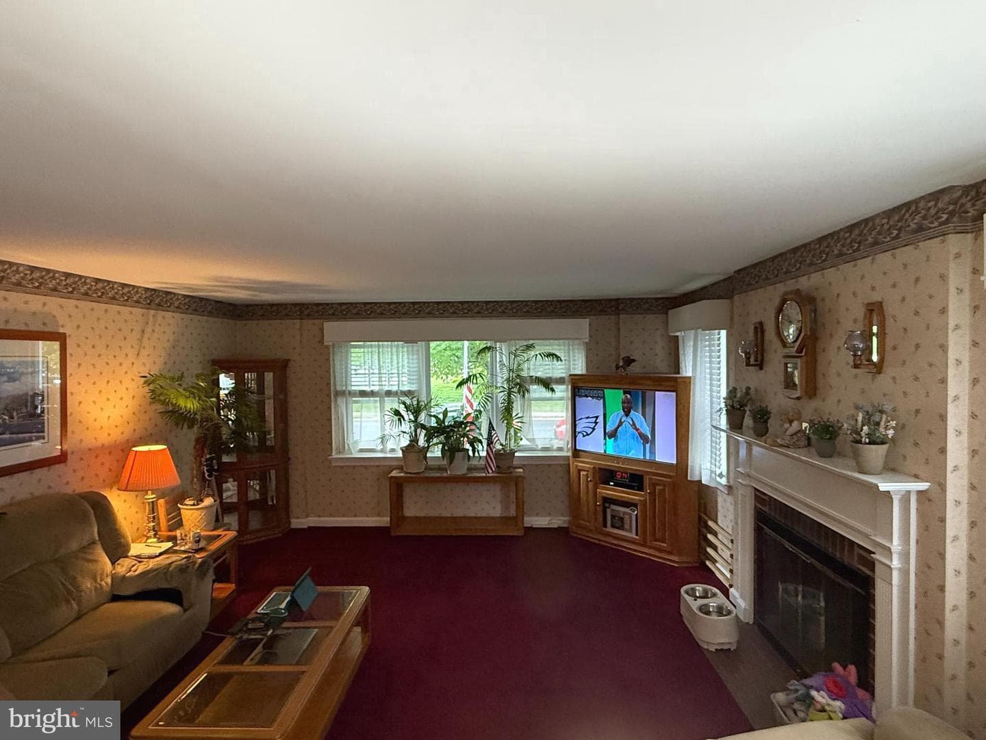728 Stanbridge Road photo 2