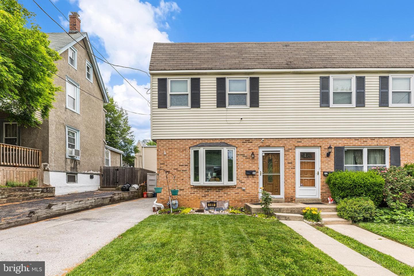 159 Saint Charles Street photo 1