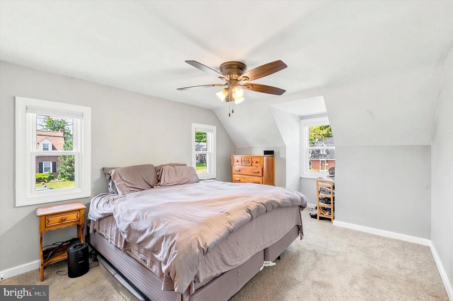 306 Burk Avenue photo 14
