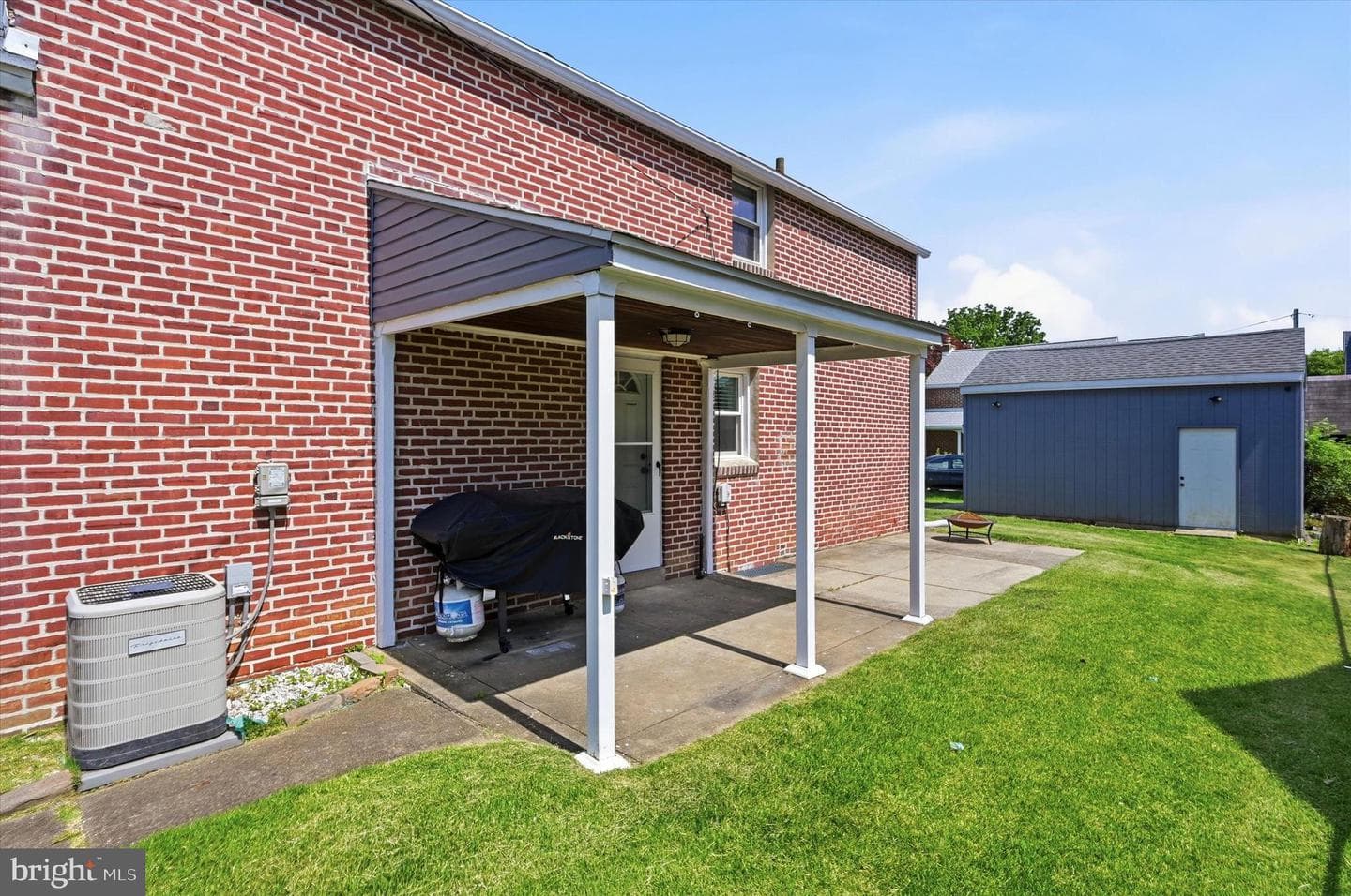 306 Burk Avenue photo 21