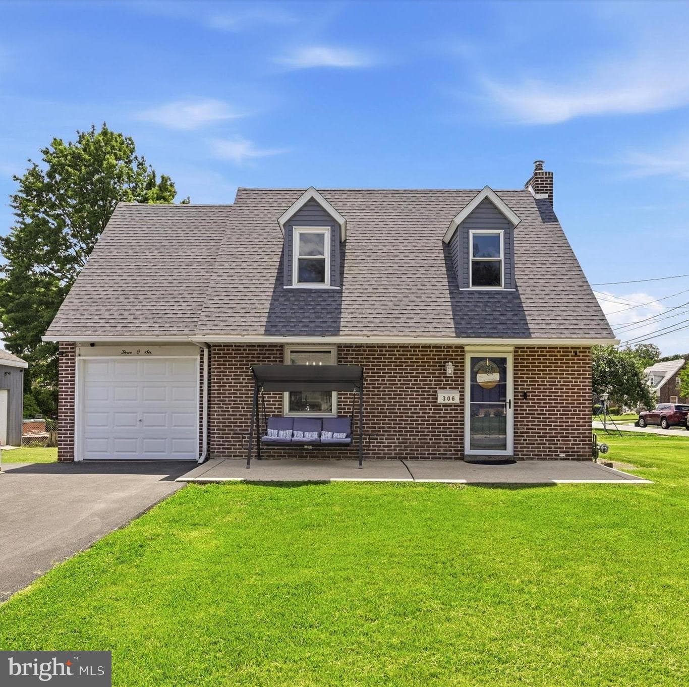 306 Burk Avenue photo 25