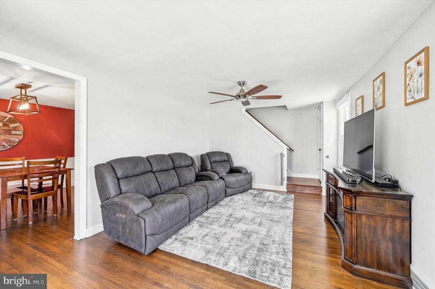 306 Burk Avenue photo 3