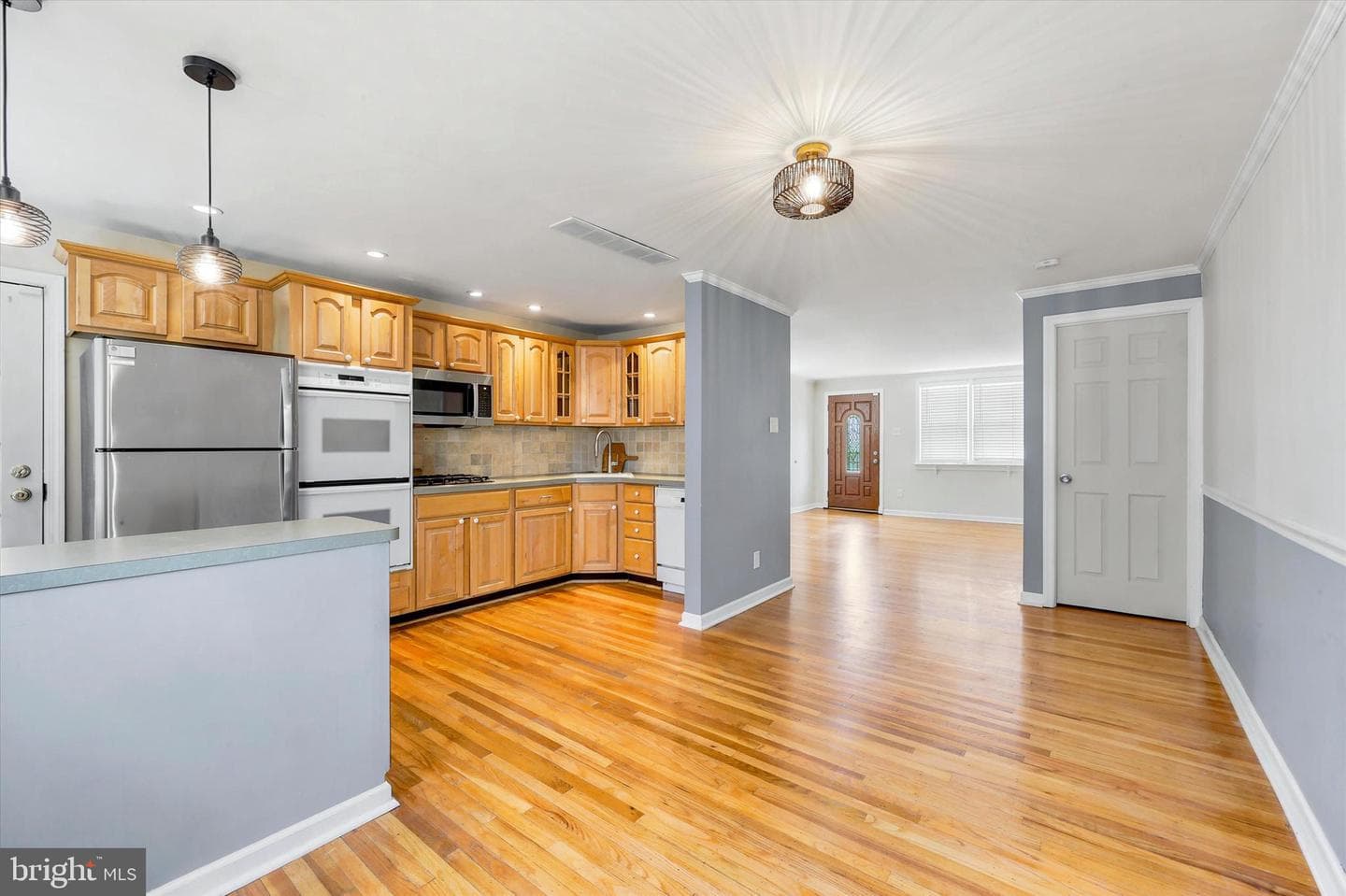 5337 Brittany Drive photo 10