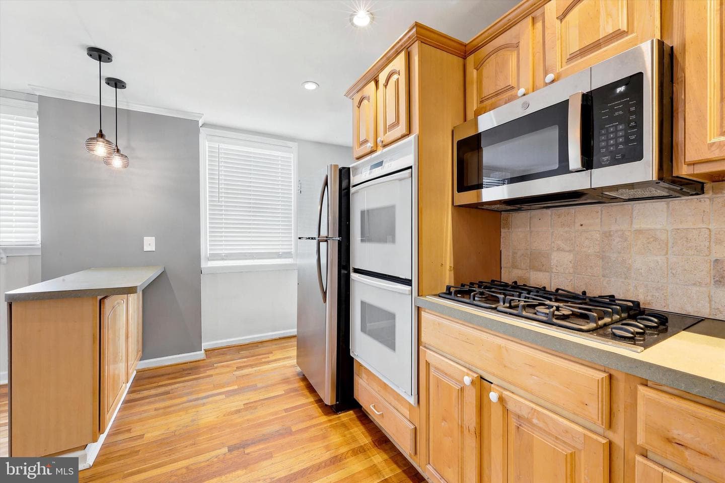 5337 Brittany Drive photo 12
