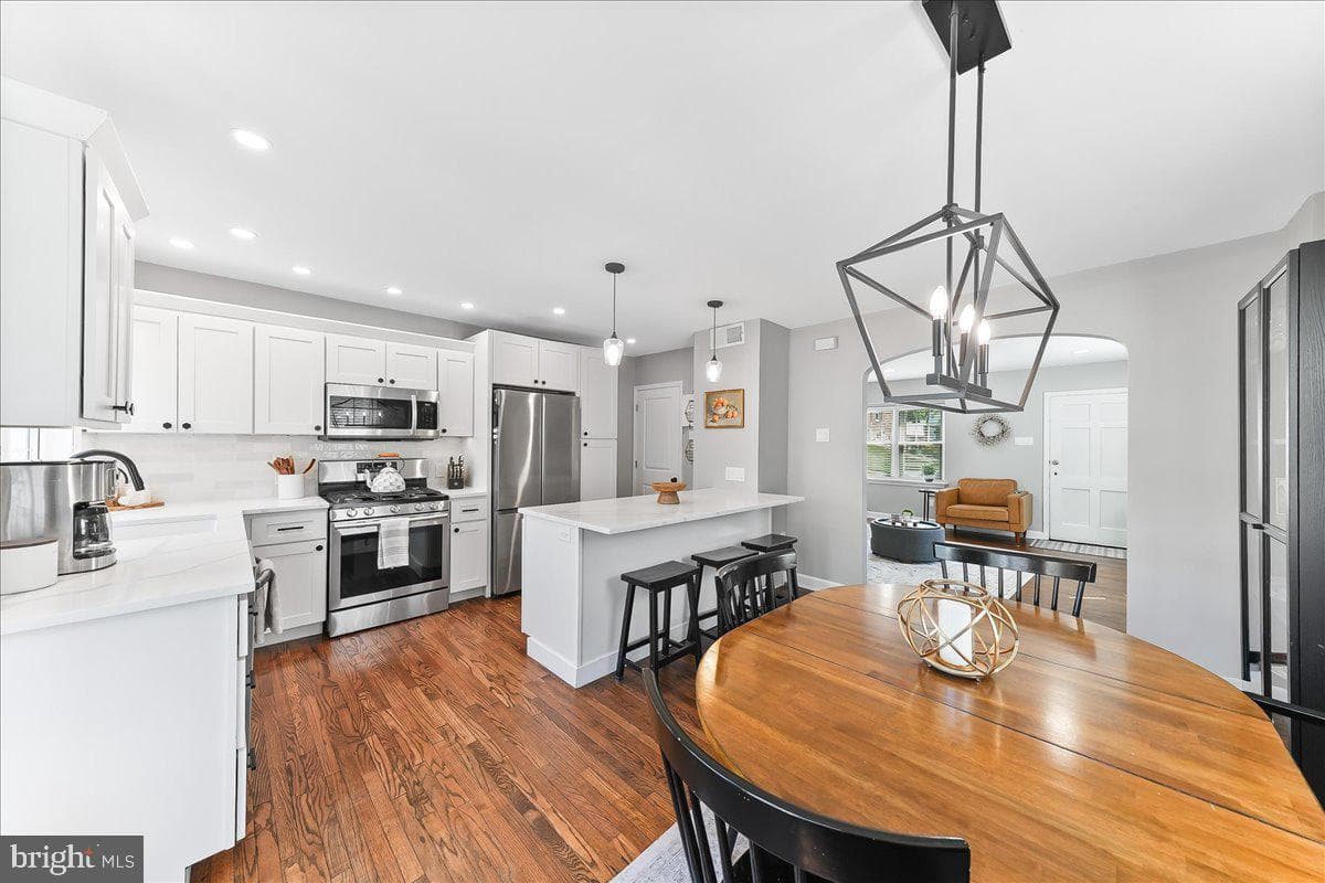 1228 Cobbs Street photo 12