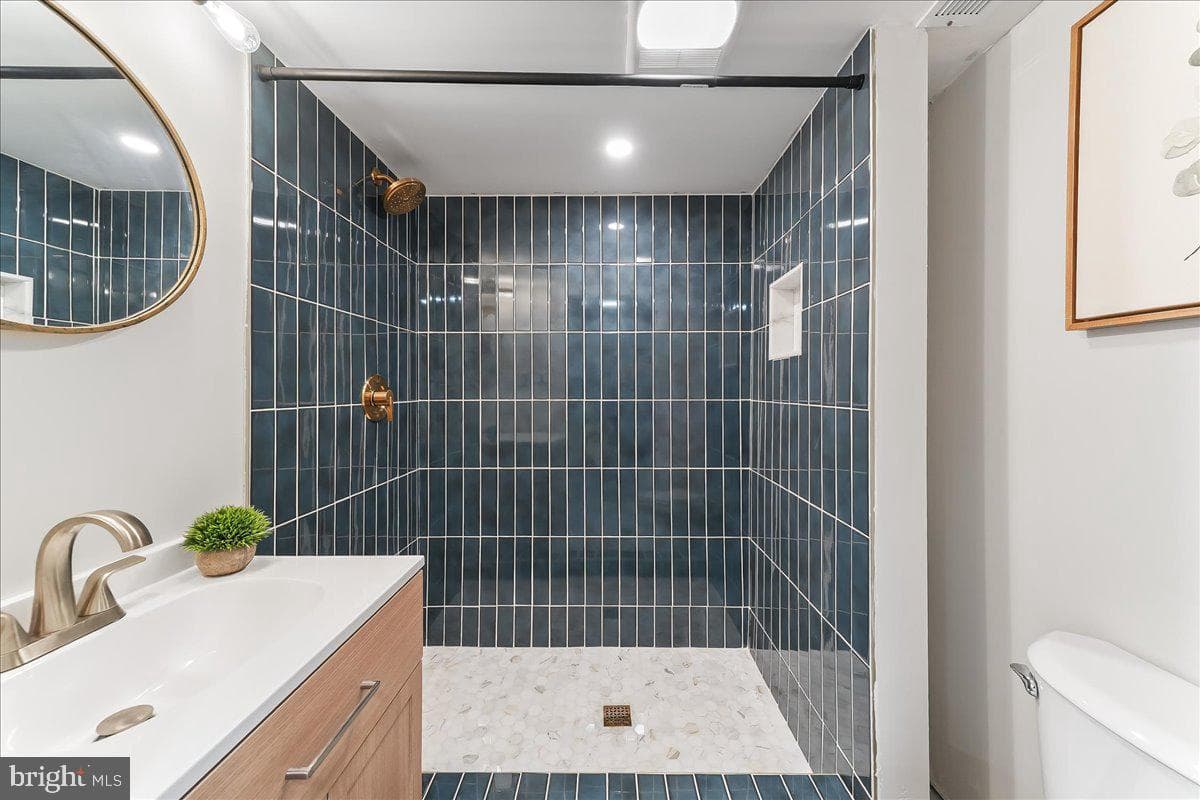 1228 Cobbs Street photo 30