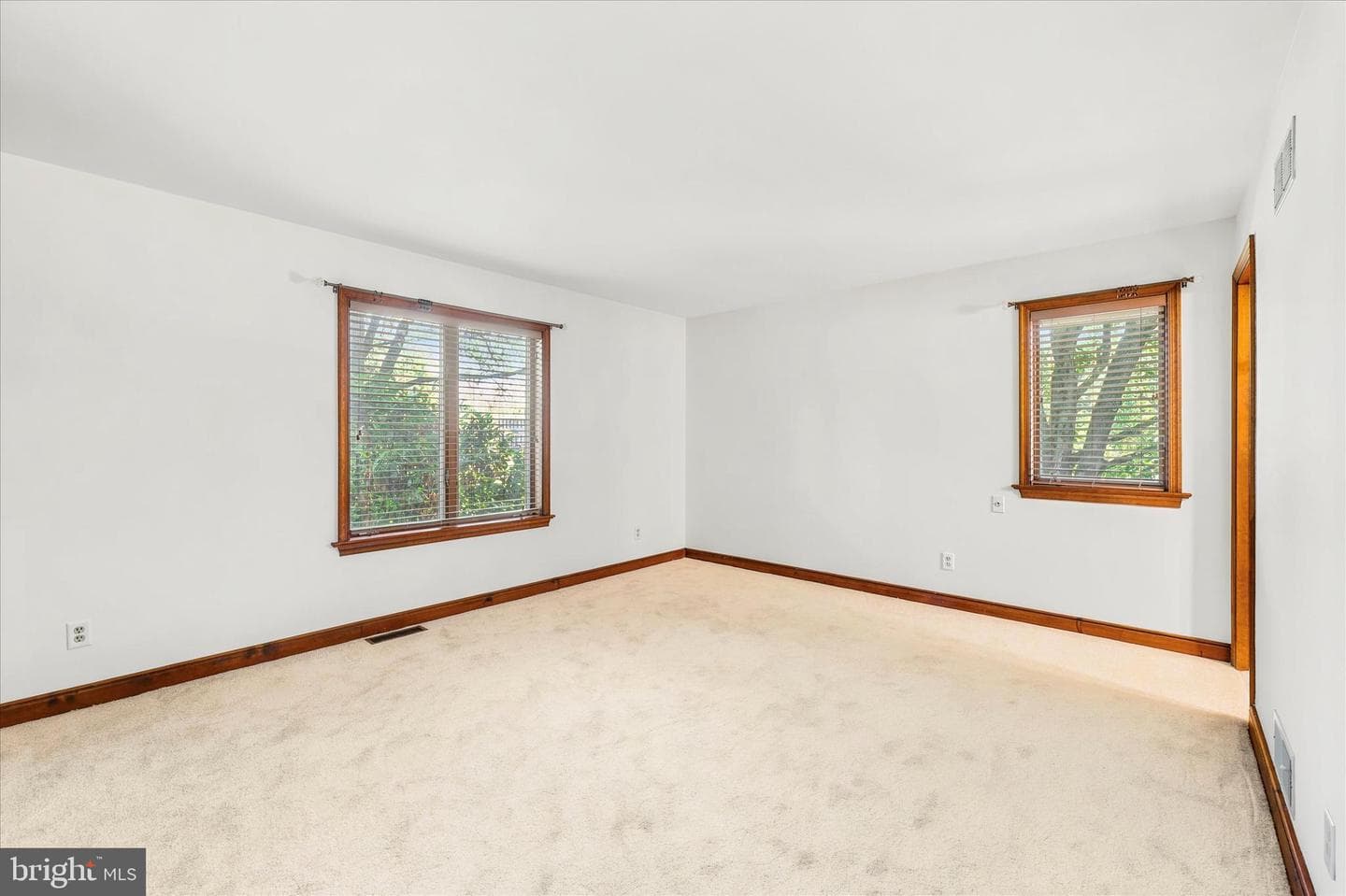 1295 Wakefield Ct Court photo 14