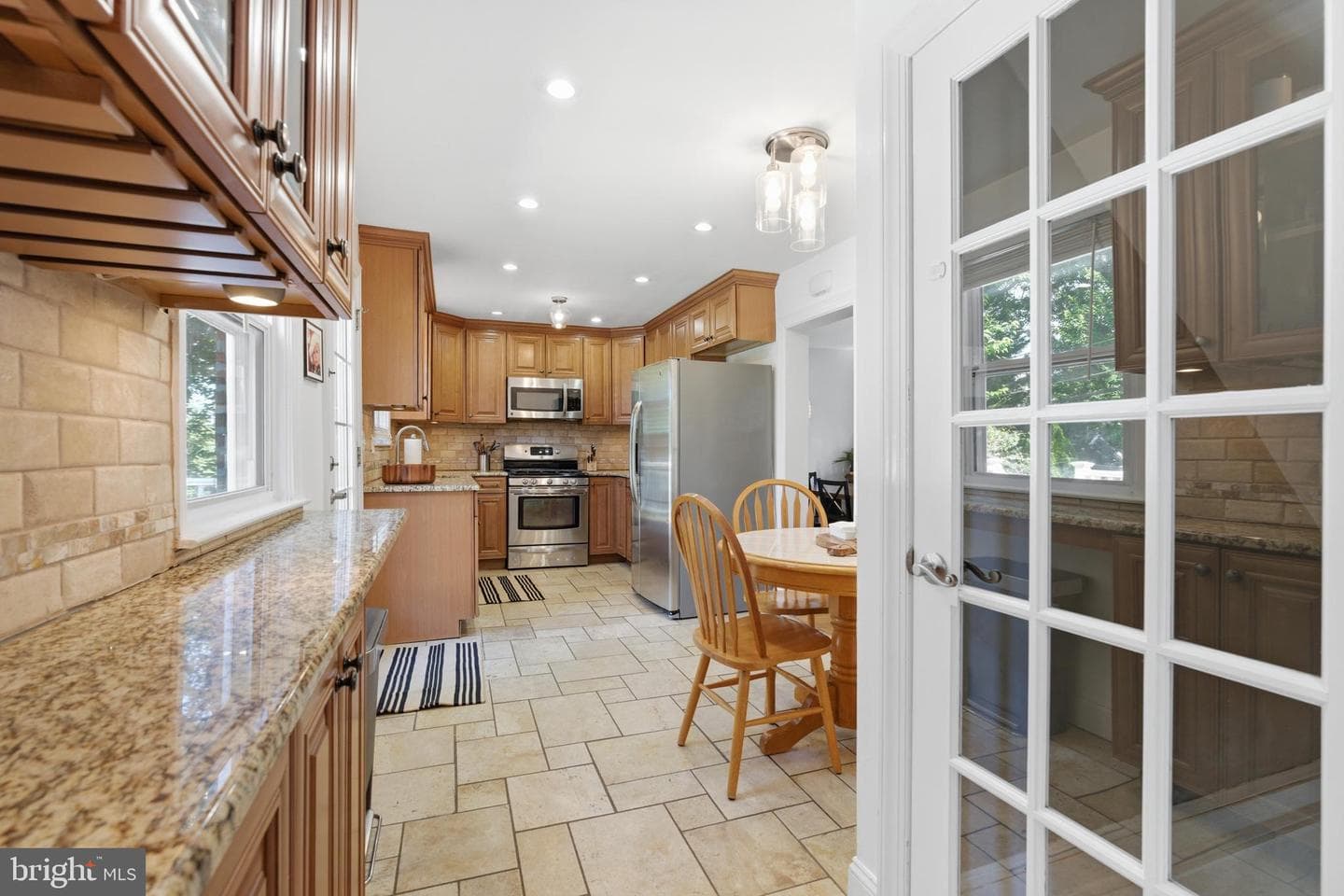 506 Harriet Lane photo 10